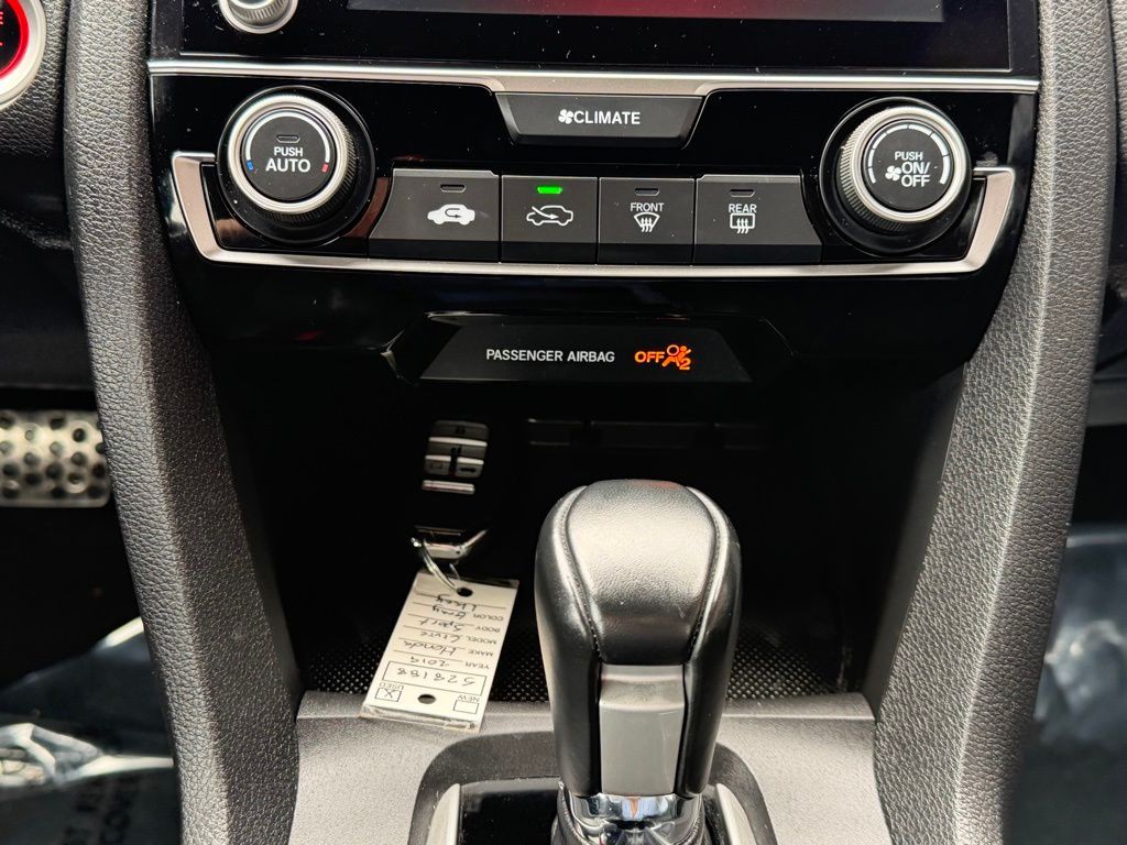 2019 Honda Civic Image 37