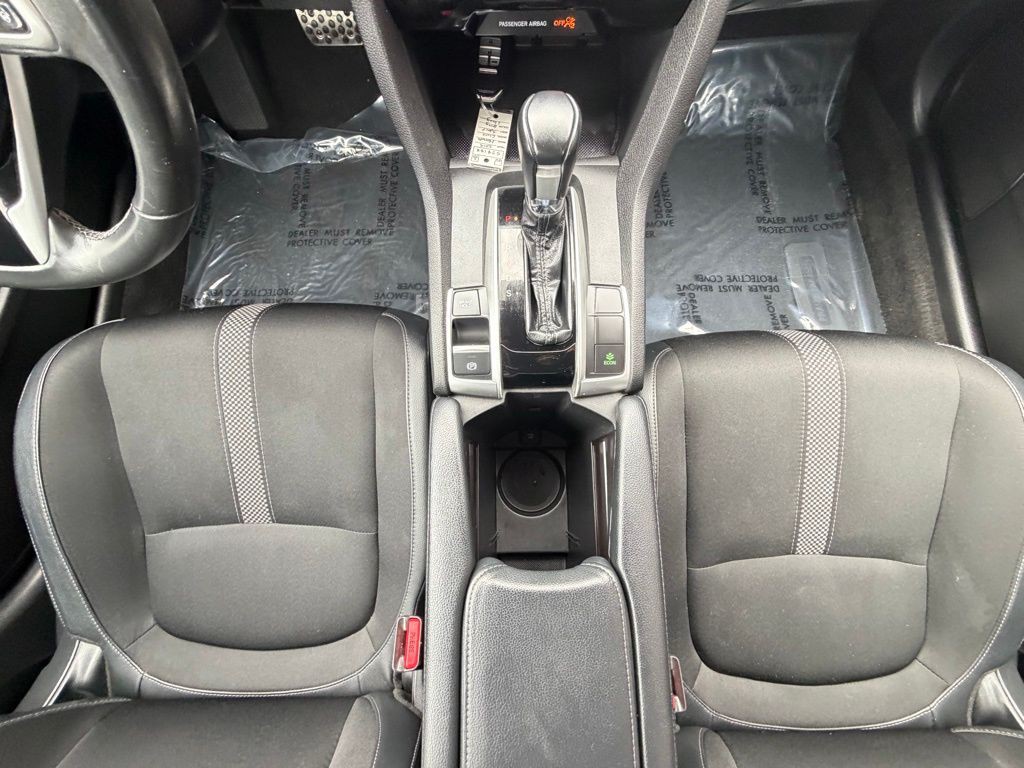 2019 Honda Civic Image 39