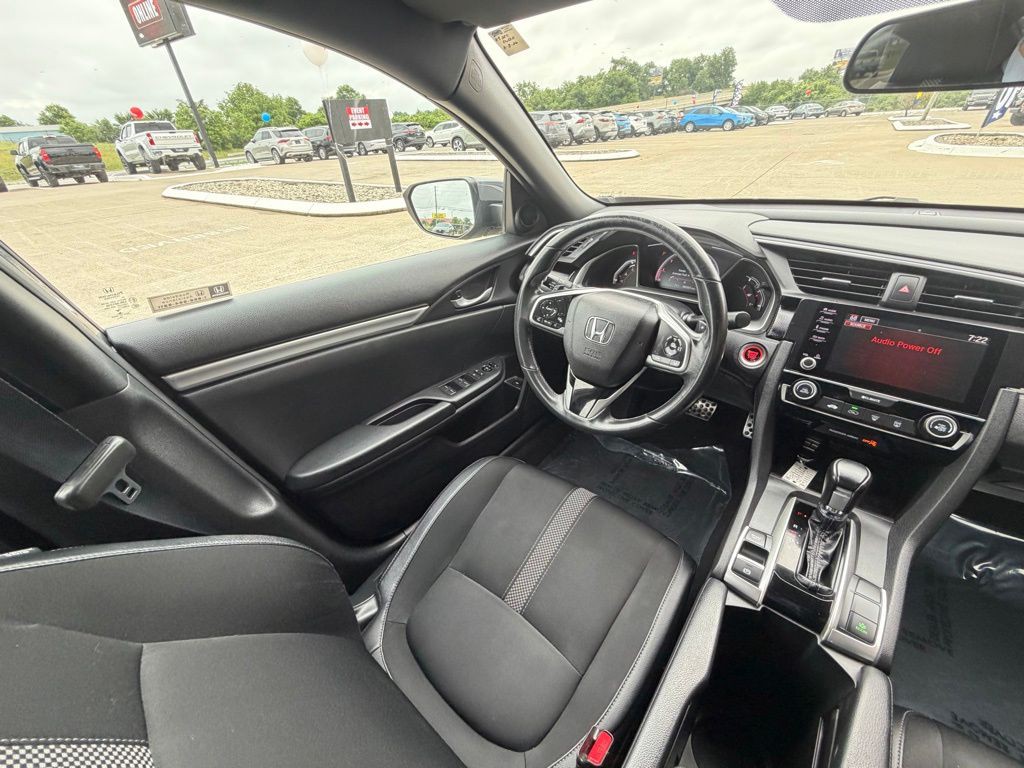 2019 Honda Civic Image 41