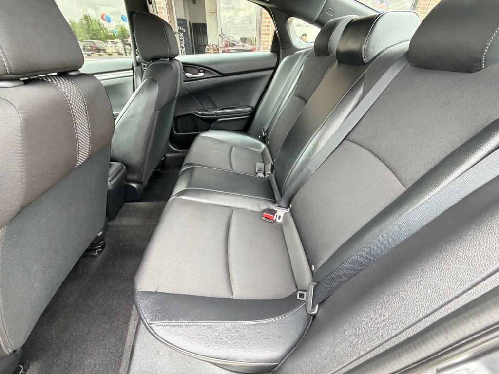 2019 Honda Civic Image 48