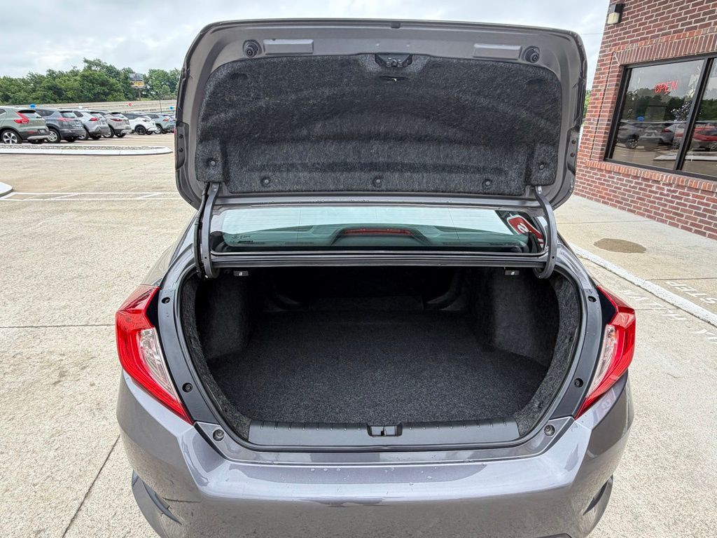 2019 Honda Civic Image 51