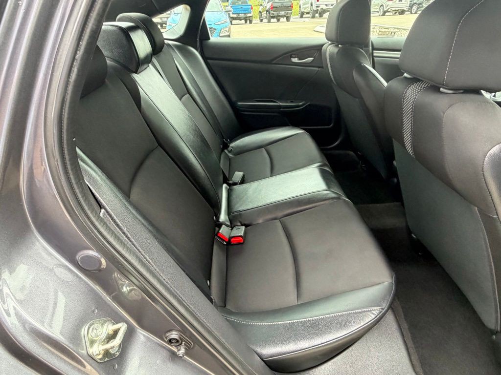 2019 Honda Civic Image 57