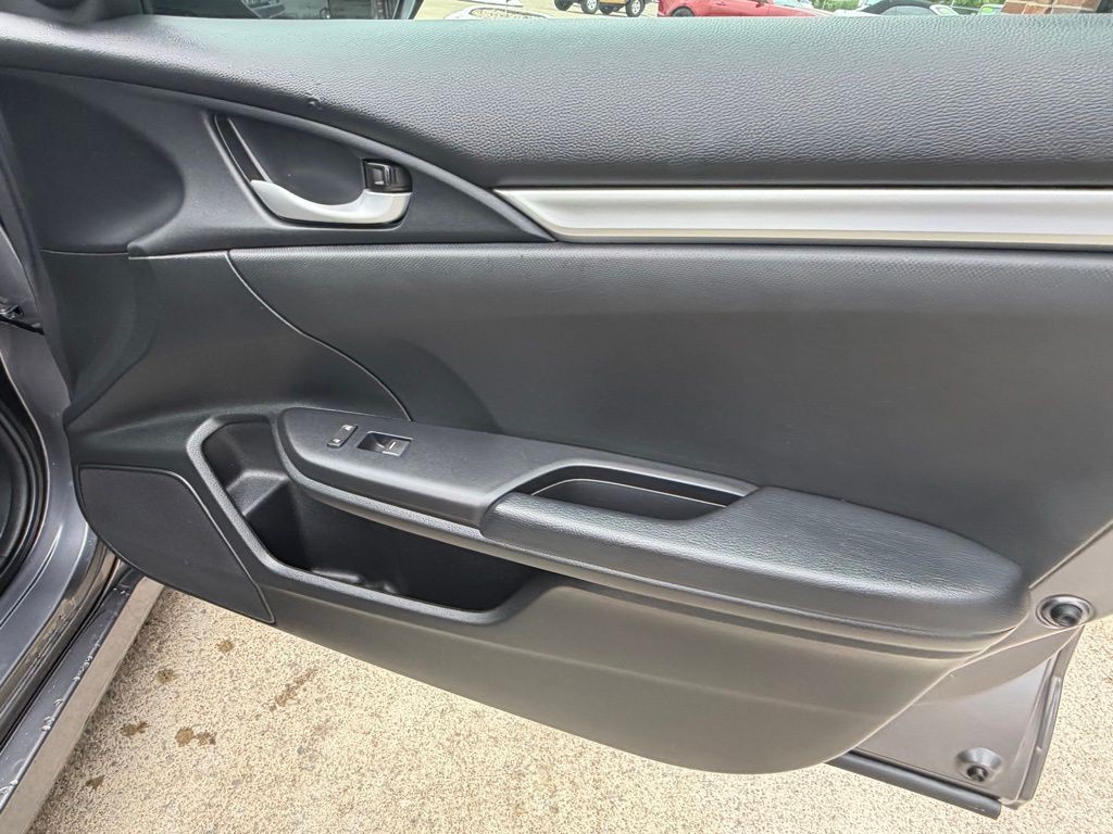 2019 Honda Civic Image 61