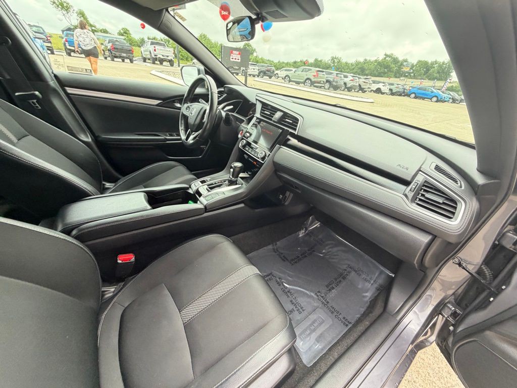 2019 Honda Civic Image 63