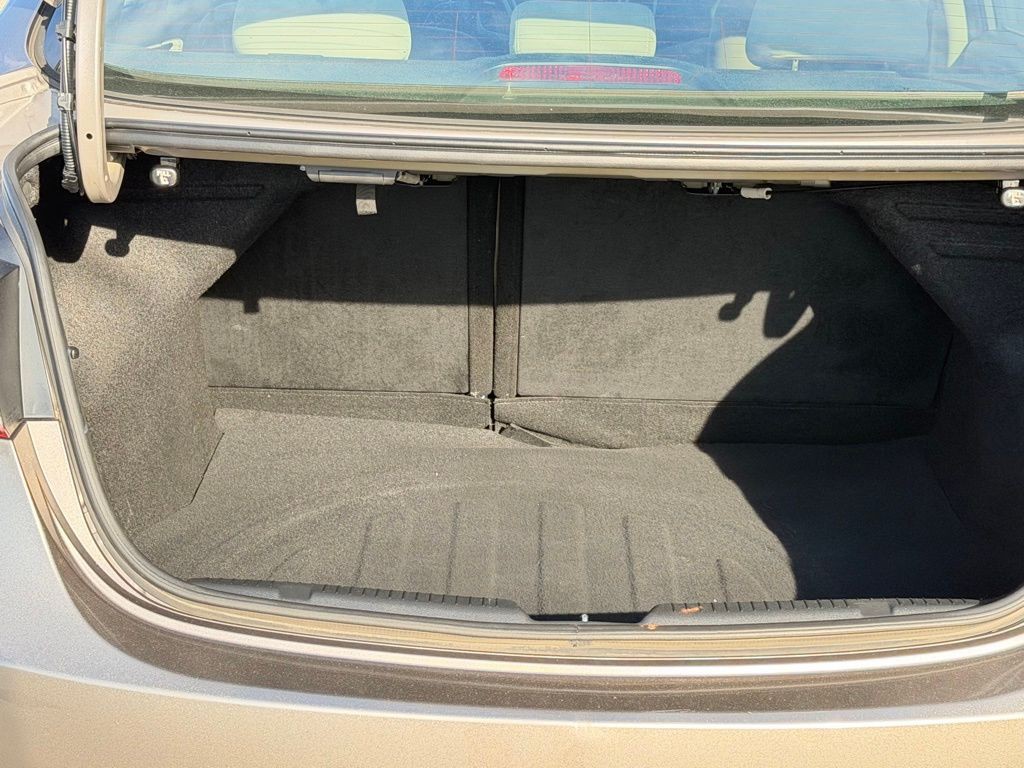 2016 Hyundai Elantra Image 46