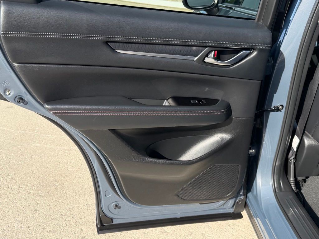 2024 Mazda CX-5 Image 33