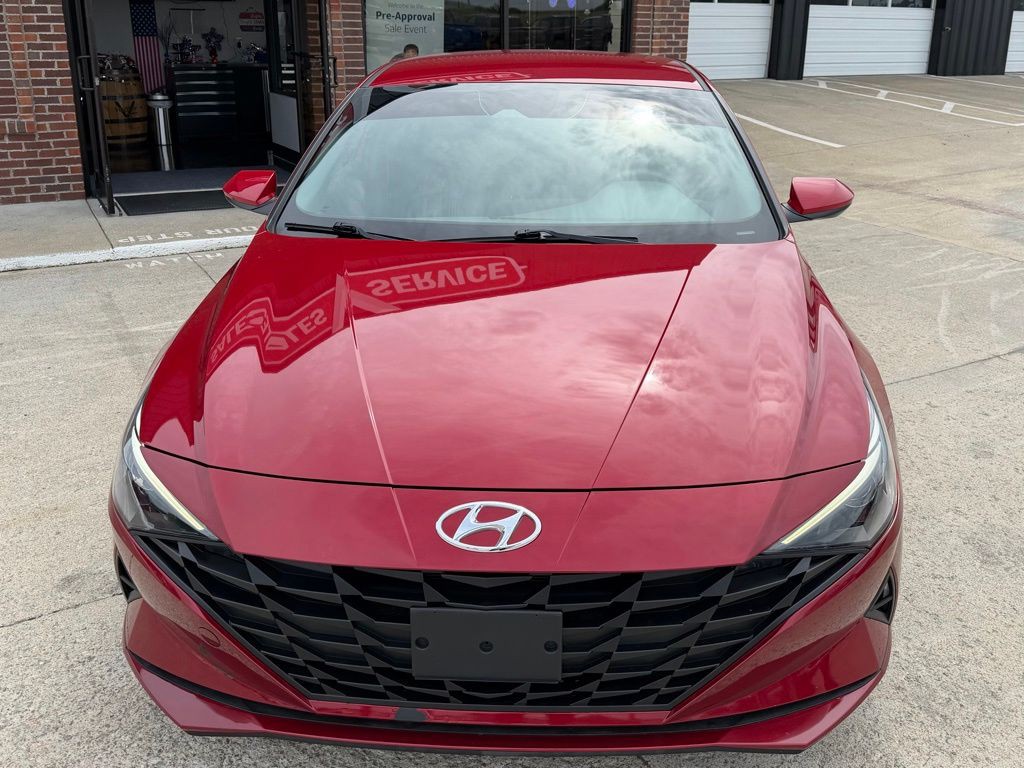 2023 Hyundai Elantra Image 5
