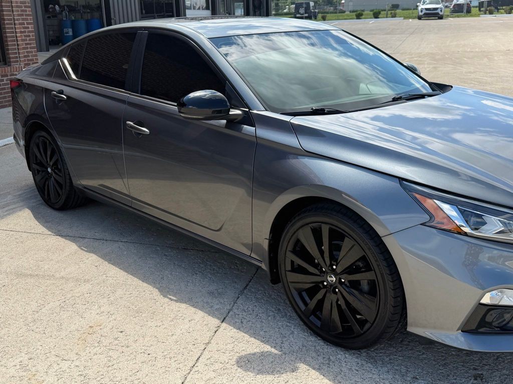 2022 Nissan Altima Image 3