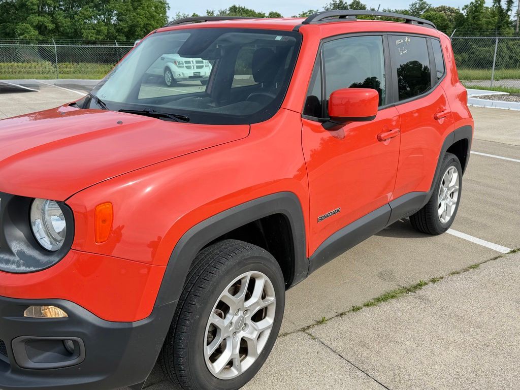 2017 Jeep Renegade Image 4