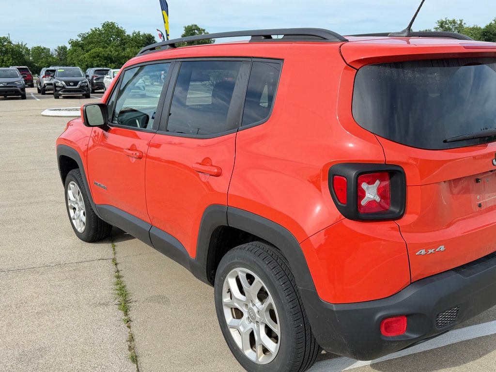 2017 Jeep Renegade Image 8