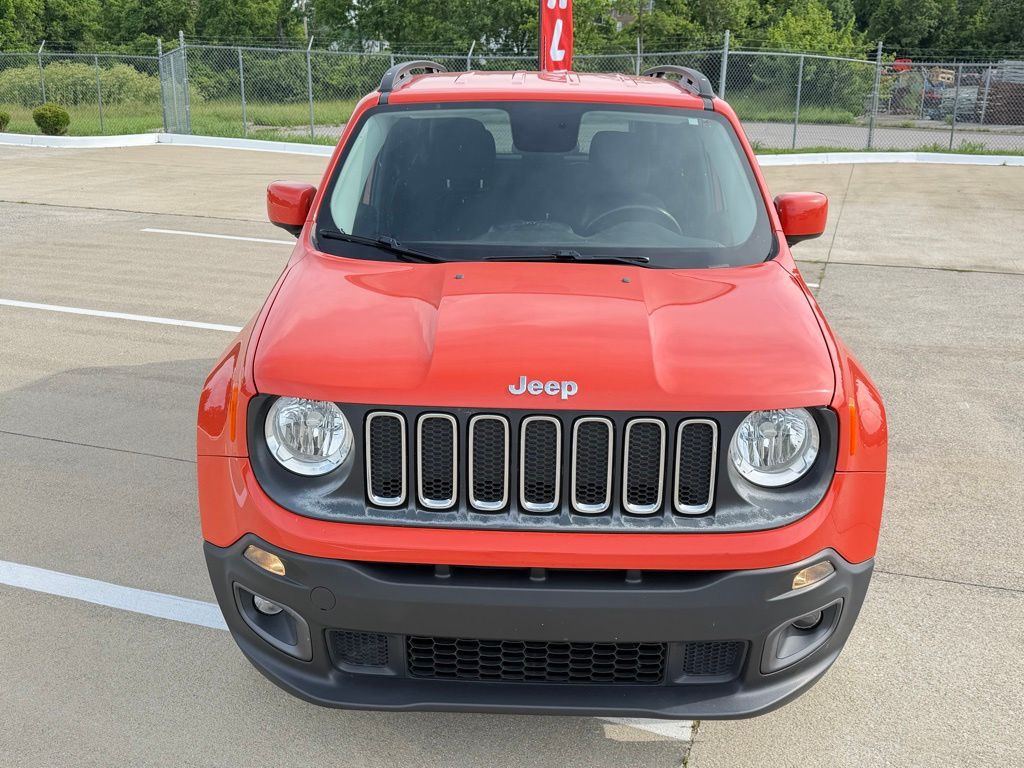 2017 Jeep Renegade Image 12