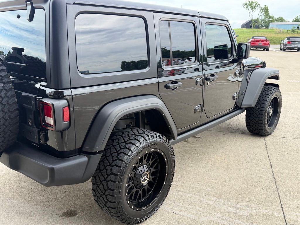 2022 Jeep Wrangler Image 6
