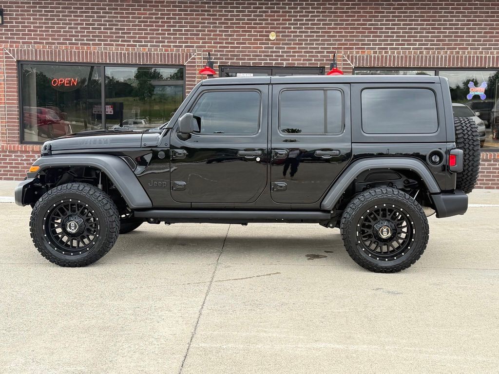 2022 Jeep Wrangler Image 10
