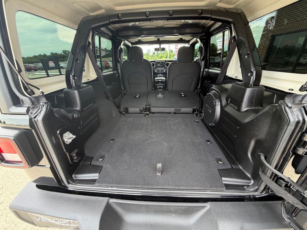 2022 Jeep Wrangler Image 54