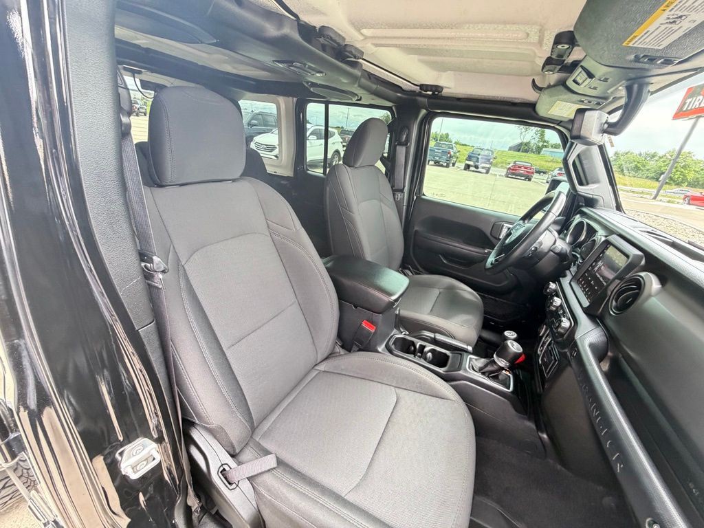 2022 Jeep Wrangler Image 63