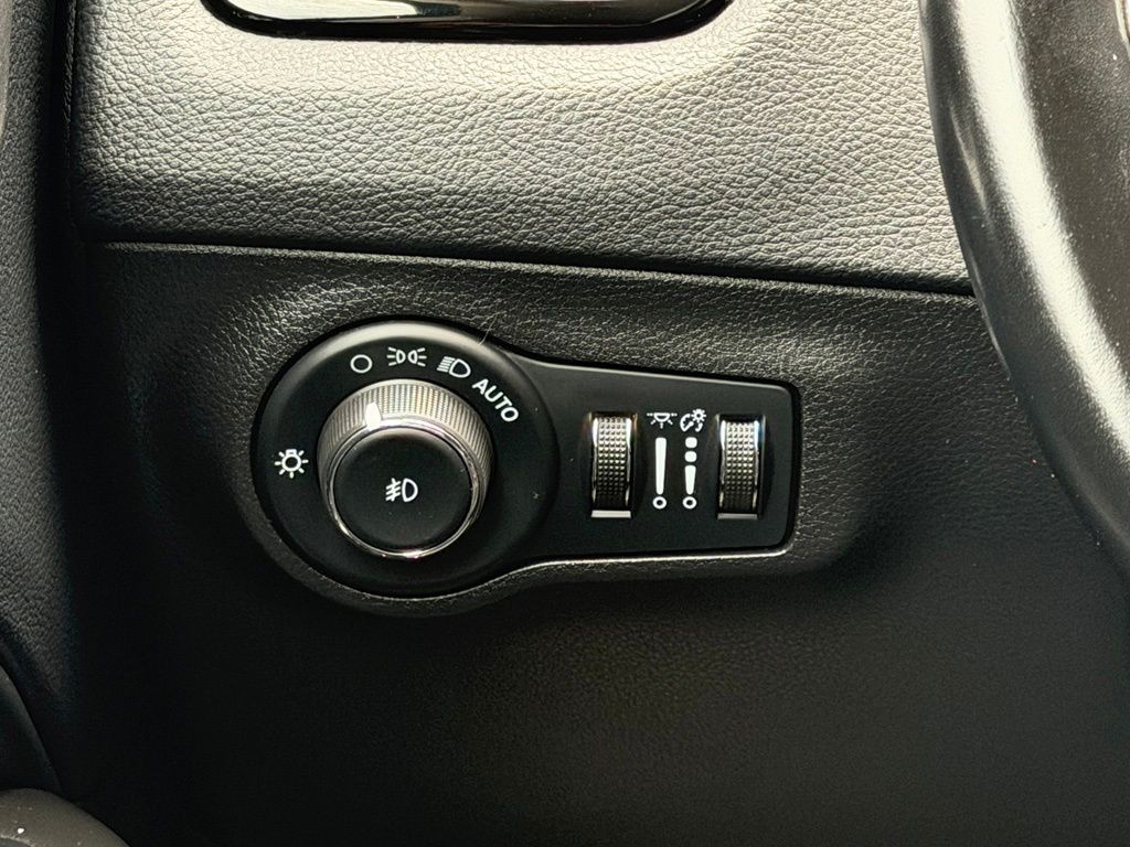 2021 Jeep Compass Image 17