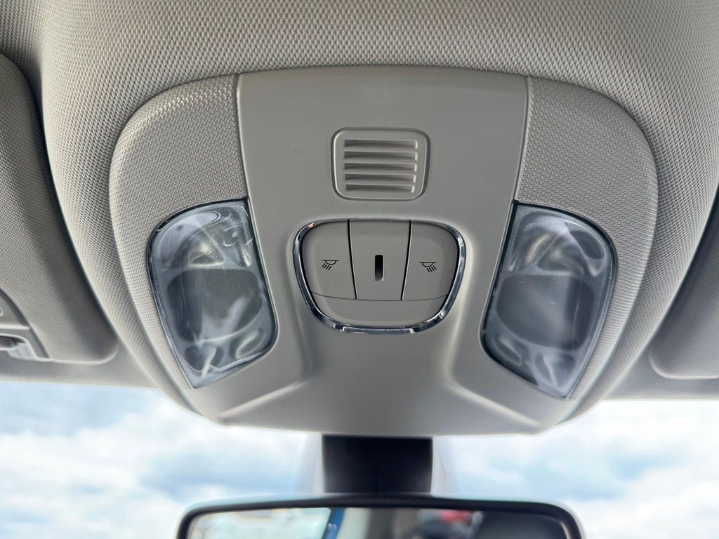 2021 Jeep Compass Image 25