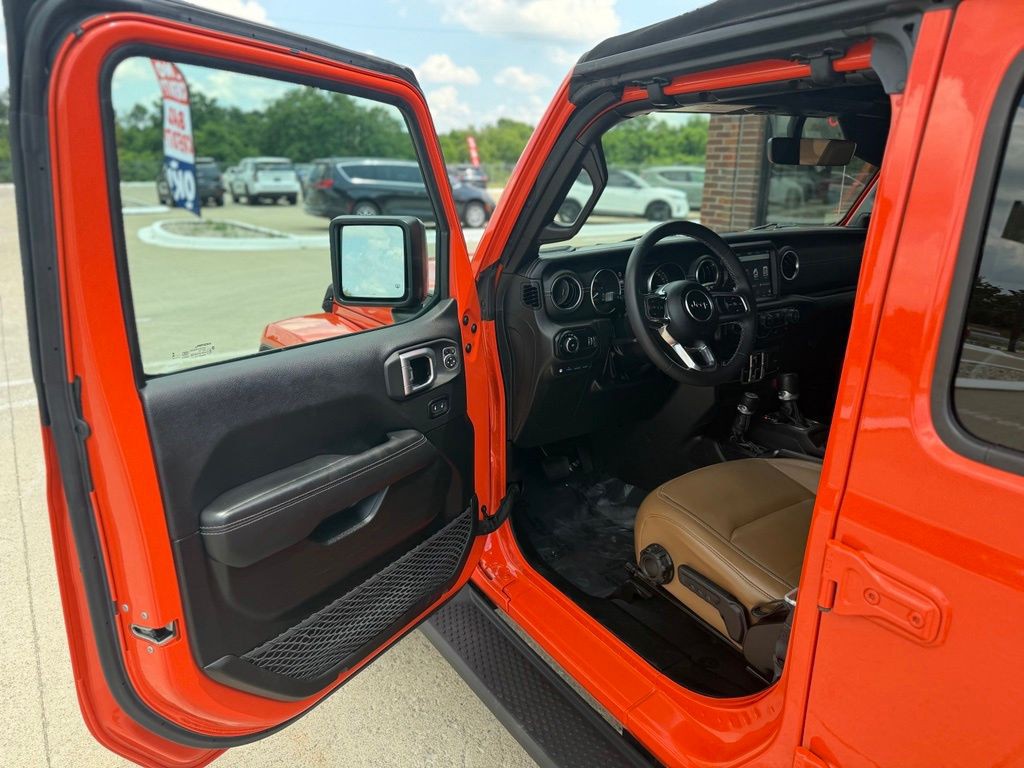 2023 Jeep Wrangler Image 13