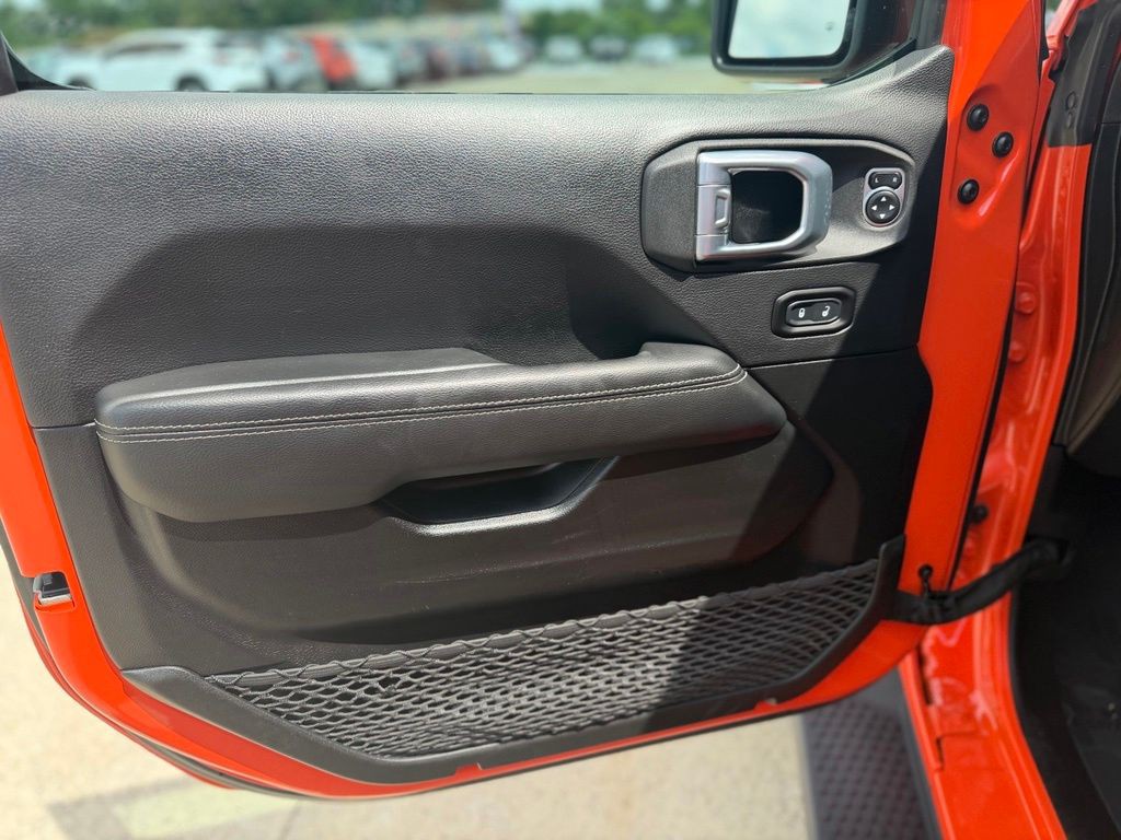 2023 Jeep Wrangler Image 14
