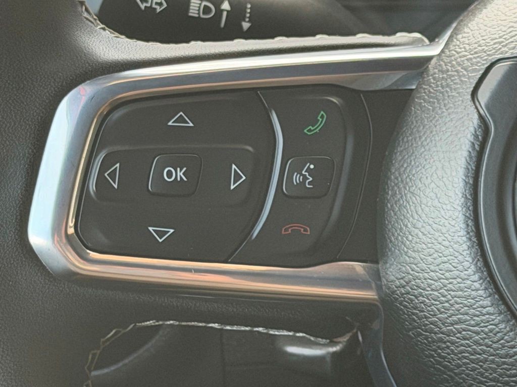 2023 Jeep Wrangler Image 21