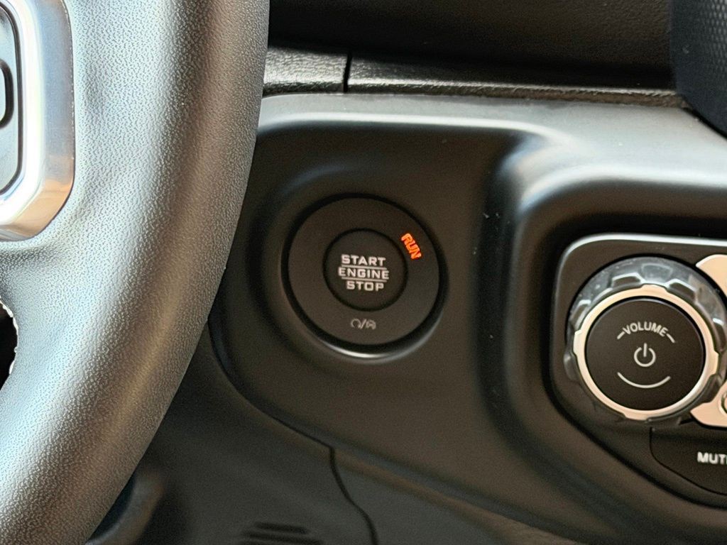2023 Jeep Wrangler Image 23