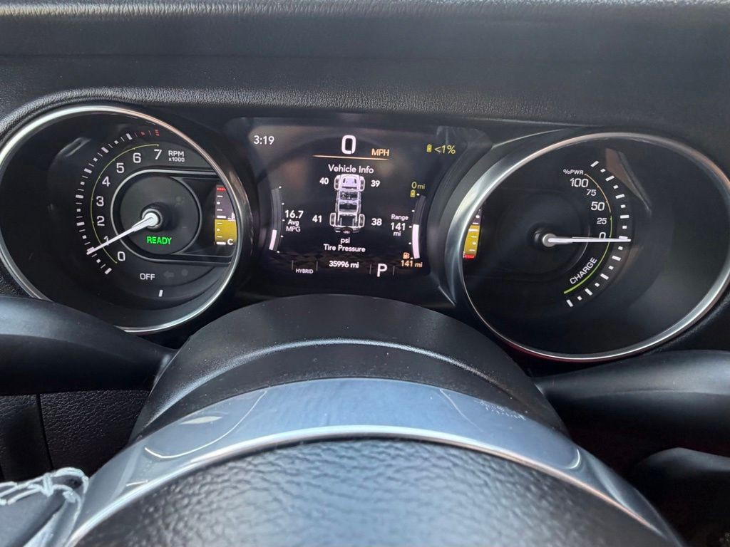 2023 Jeep Wrangler Image 26