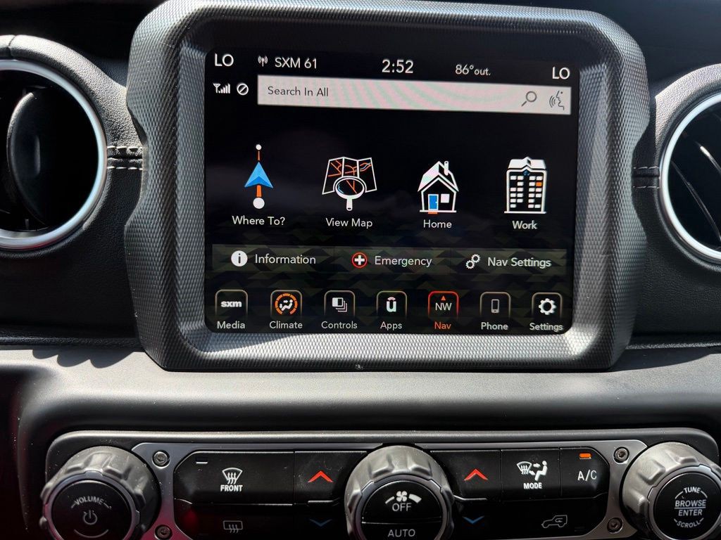 2023 Jeep Wrangler Image 32
