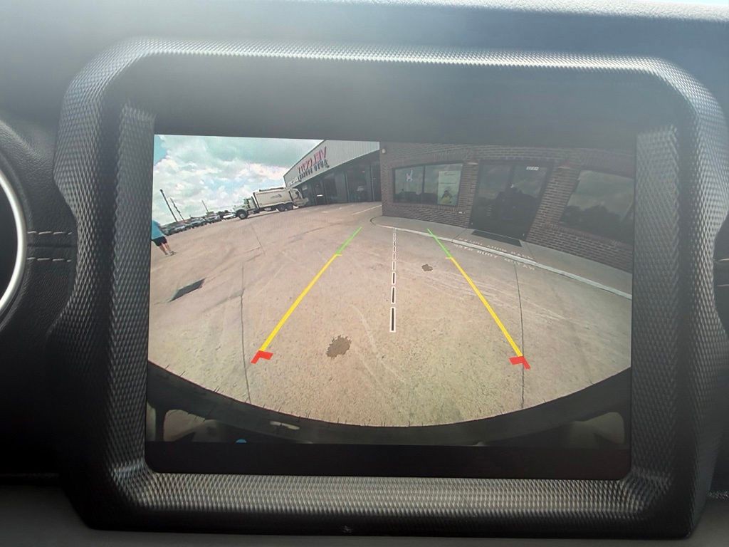 2023 Jeep Wrangler Image 35