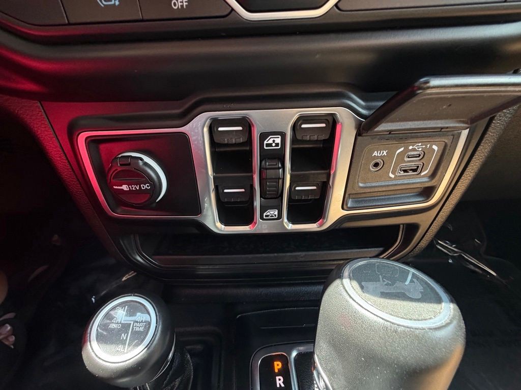 2023 Jeep Wrangler Image 37