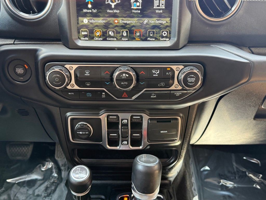 2023 Jeep Wrangler Image 39