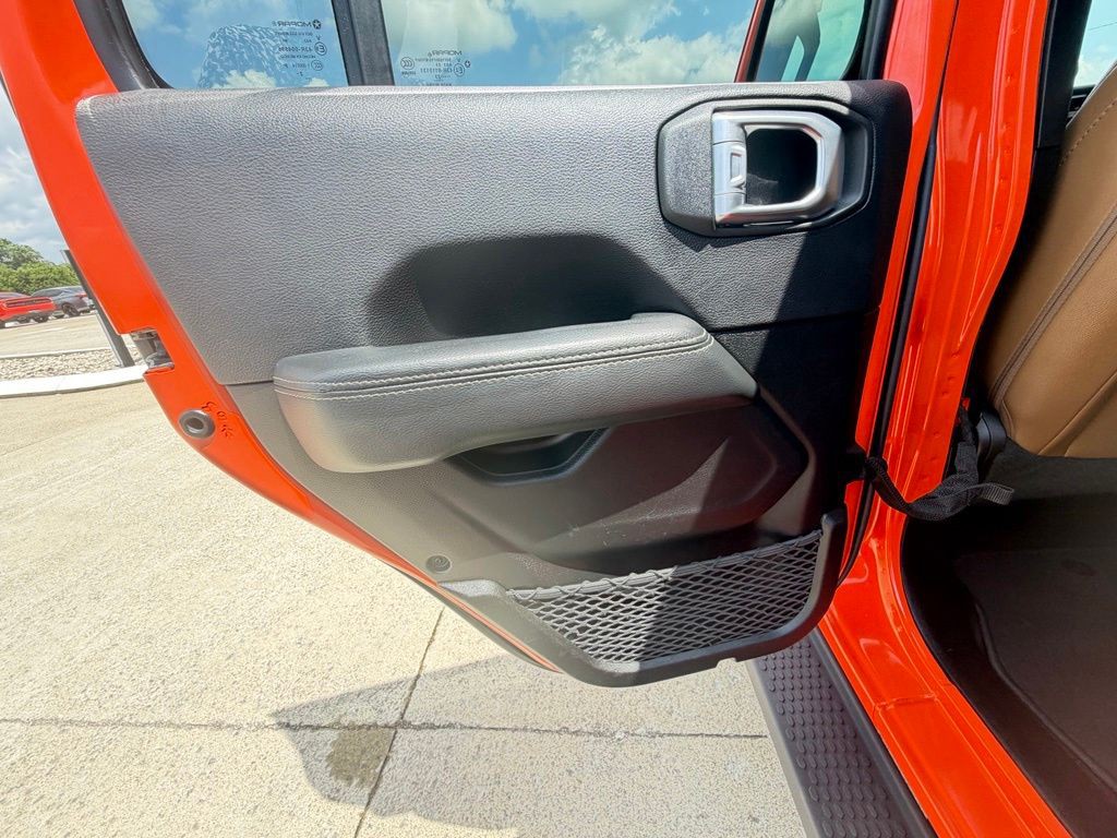 2023 Jeep Wrangler Image 47