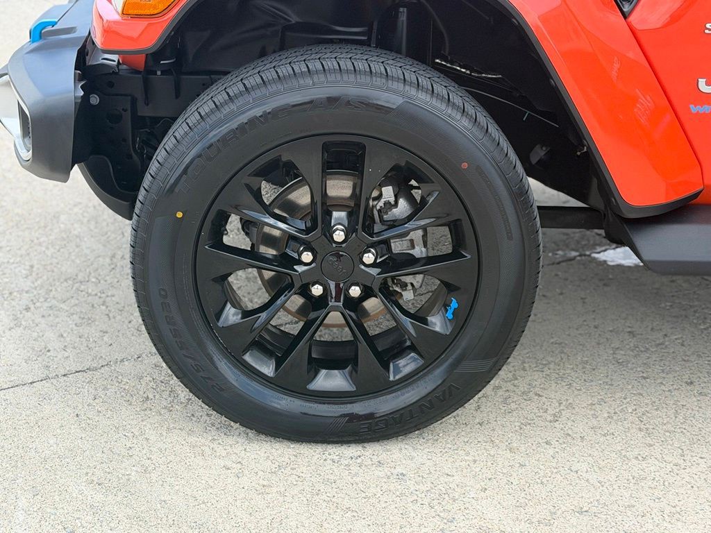 2023 Jeep Wrangler Image 66