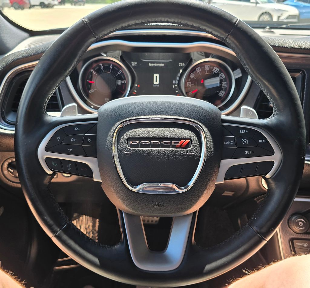 2017 Dodge Challenger Image 23