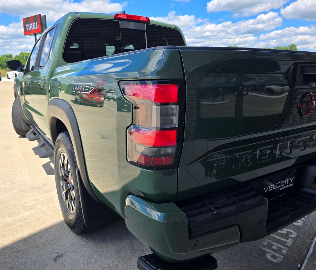 2023 Nissan Frontier Image 6