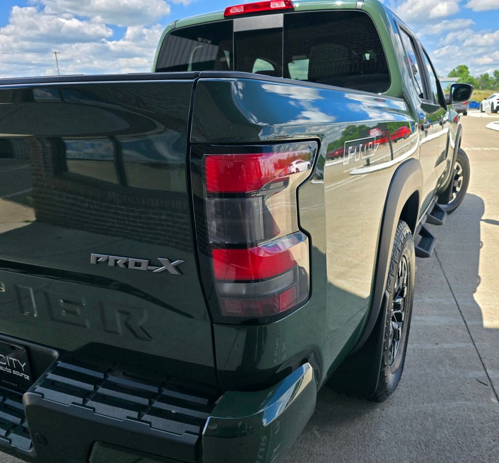 2023 Nissan Frontier Image 10