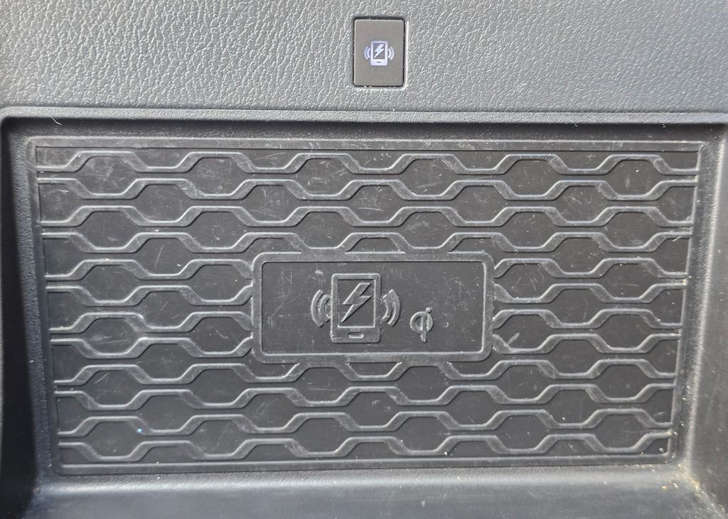 2023 Nissan Frontier Image 32