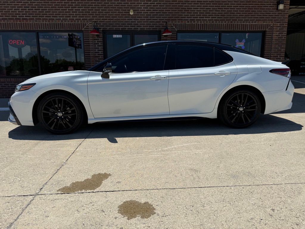 2022 Toyota Camry Image 5