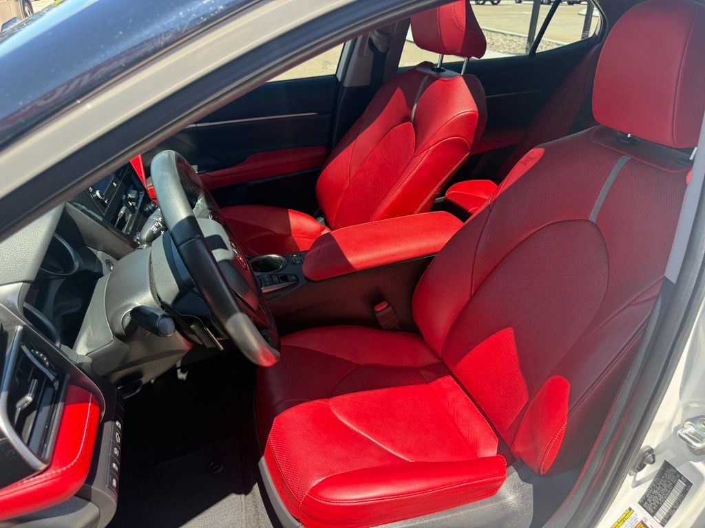 2022 Toyota Camry Image 10