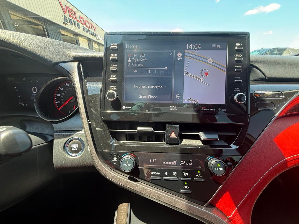 2022 Toyota Camry Image 20