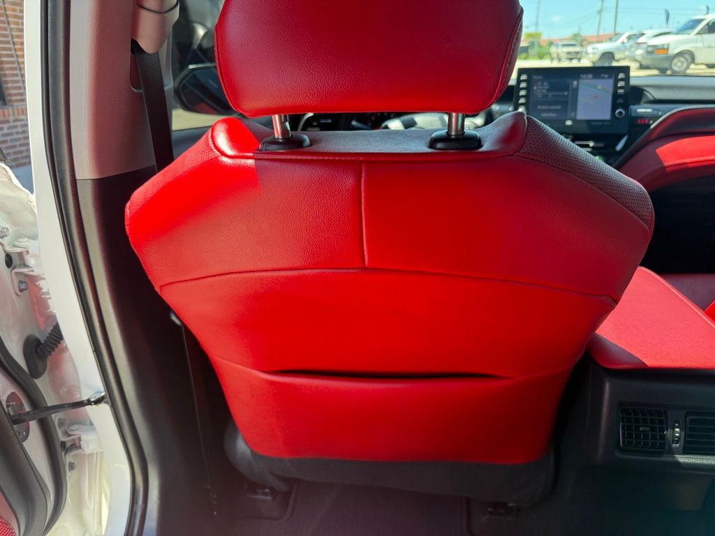 2022 Toyota Camry Image 23