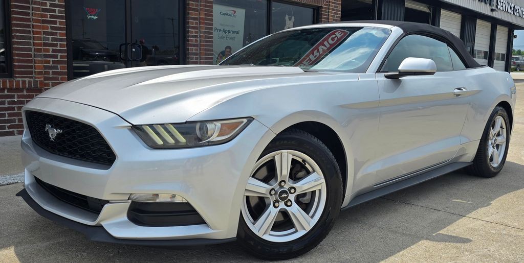 2016 Ford Mustang Image 2
