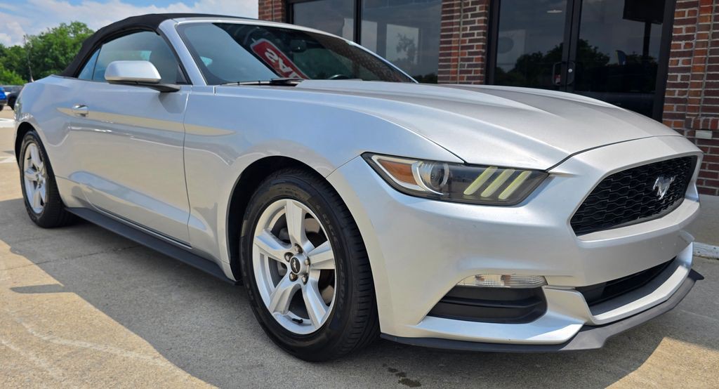 2016 Ford Mustang Image 3