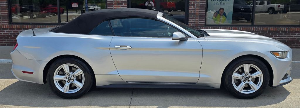2016 Ford Mustang Image 5