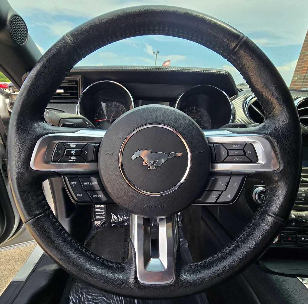 2016 Ford Mustang Image 20