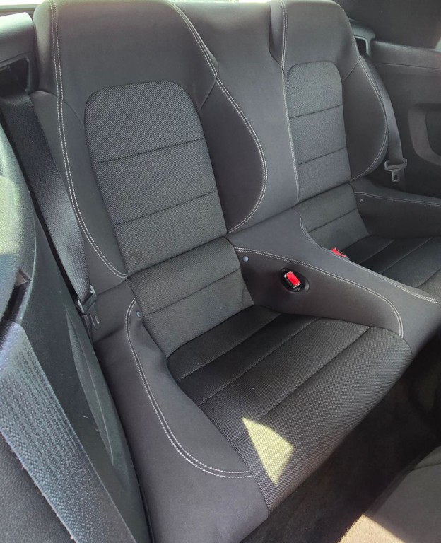2016 Ford Mustang Image 37
