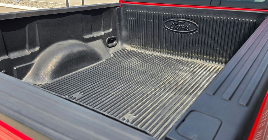 2013 Ford F-150 Image 10
