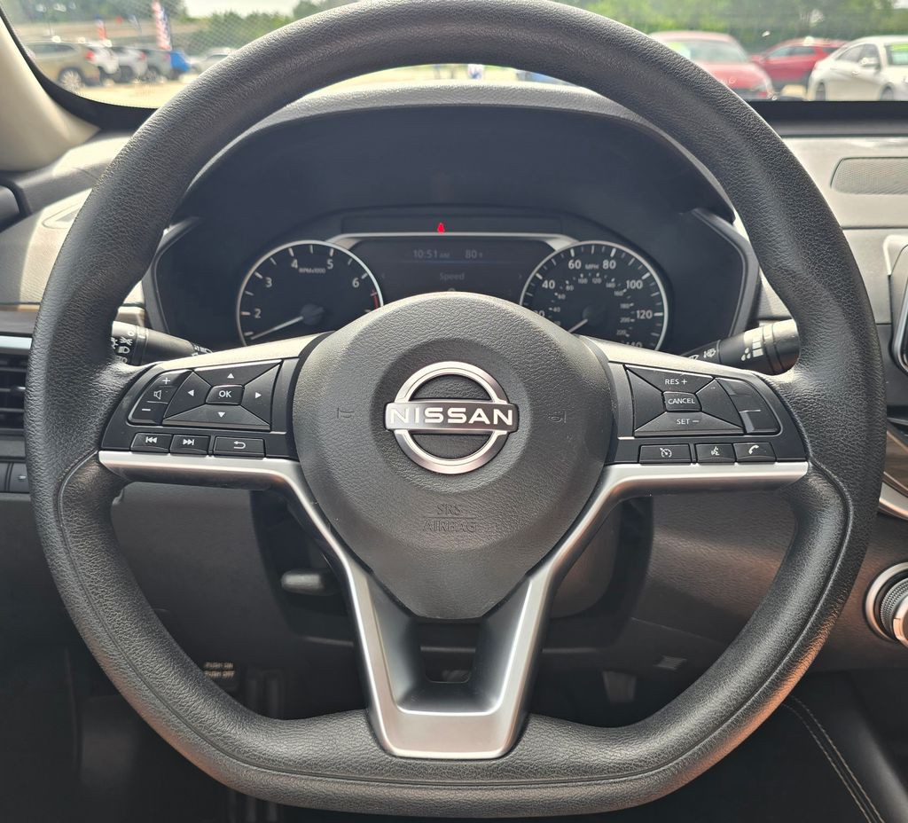 2023 Nissan Altima Image 20