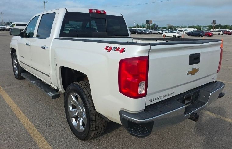 2018 Chevrolet Silverado 1500 Image 4