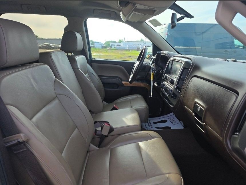 2018 Chevrolet Silverado 1500 Image 9