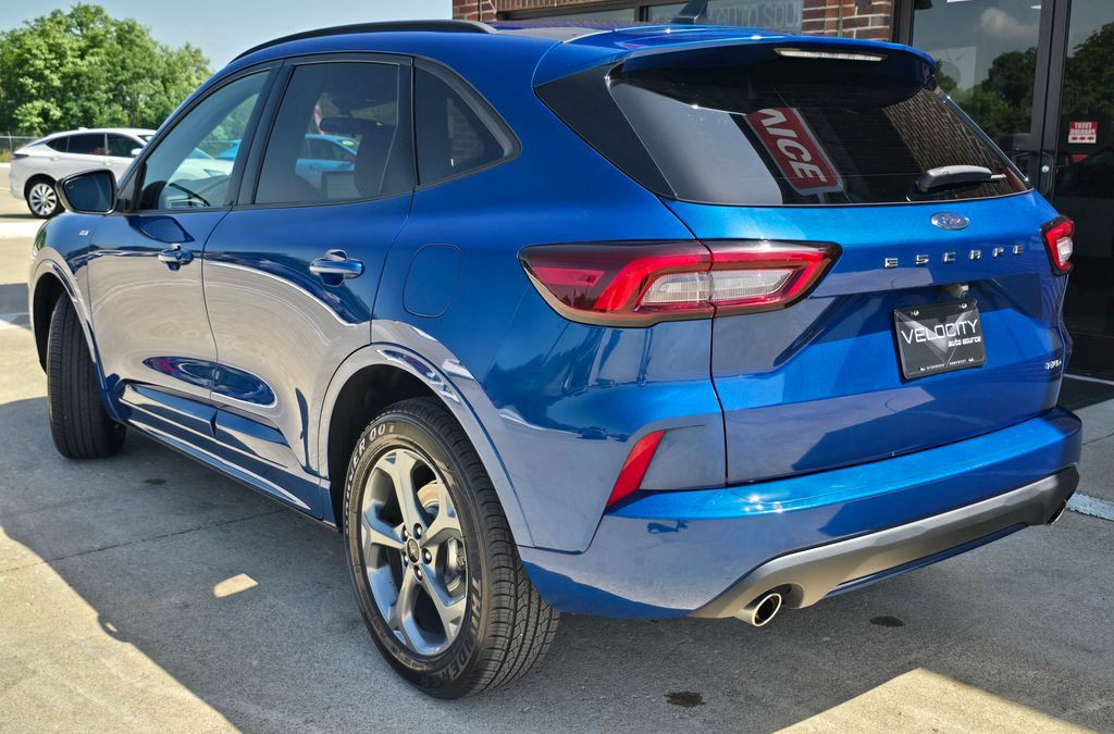 2023 Ford Escape Image 6